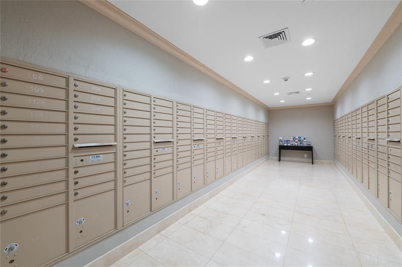 3300 NE 36th Street, Unit 1715, Fort Lauderdale, FL 33308 Photo