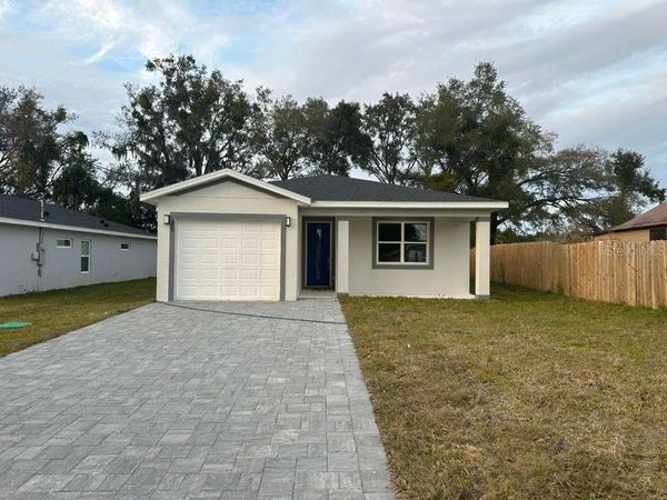 25 W 17TH STREET, APOPKA, FL 32703
