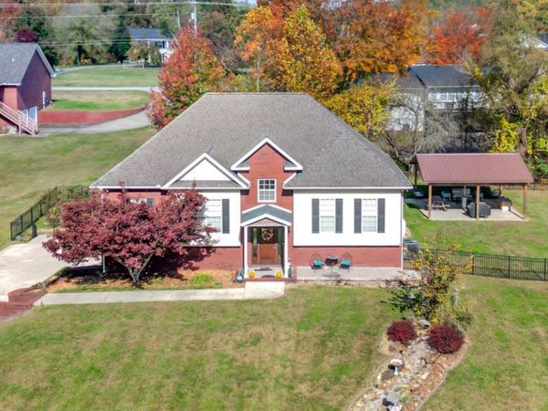 3524 Heritage Green Way, Cookeville, TN 38506