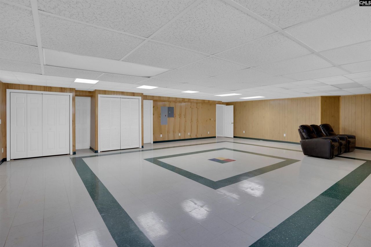 1053 Jones Road Photo 49