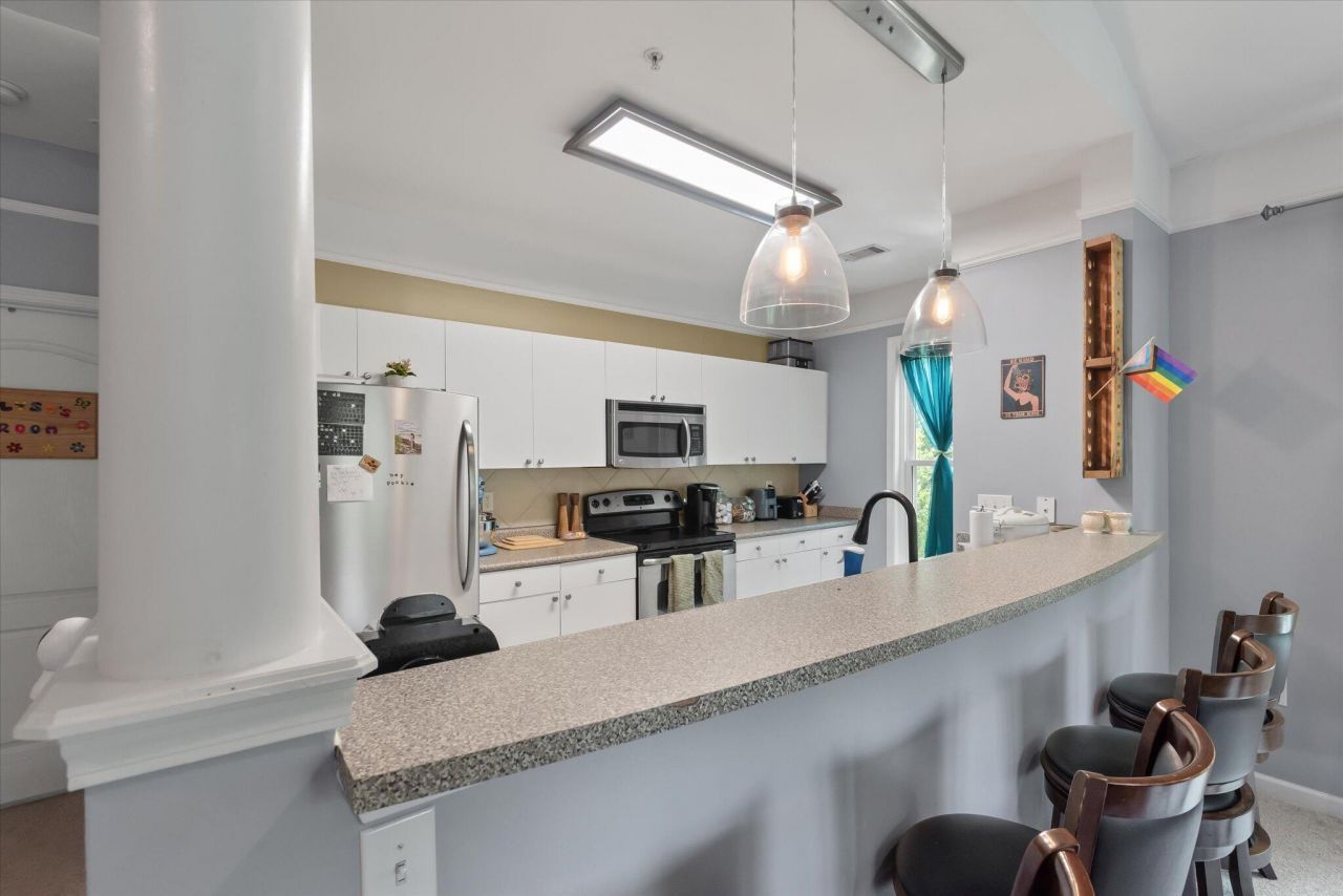 2632 Egret Crest Lane Photo 11