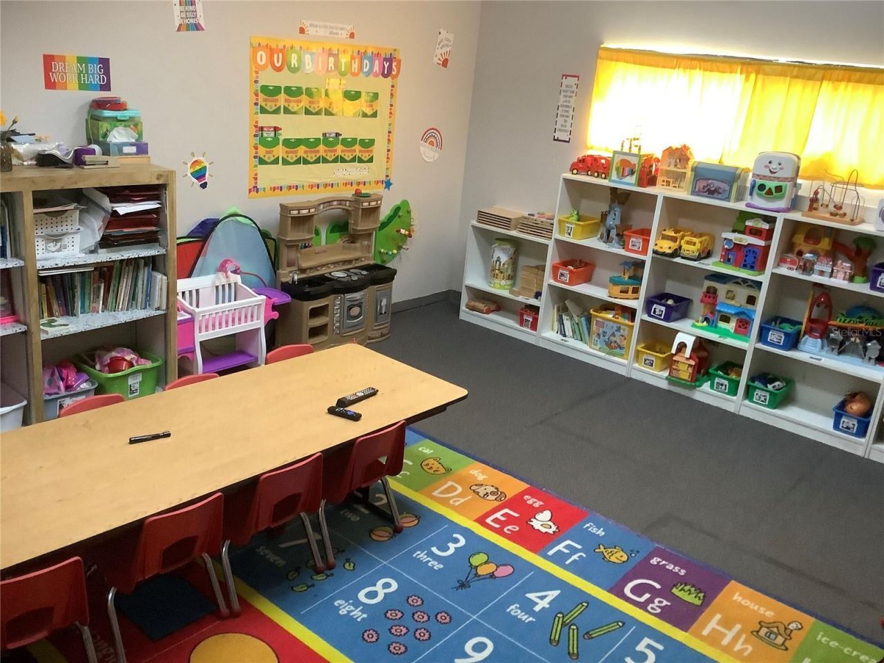 5814 8th St, Zephyrhills, FL 33542 Photo