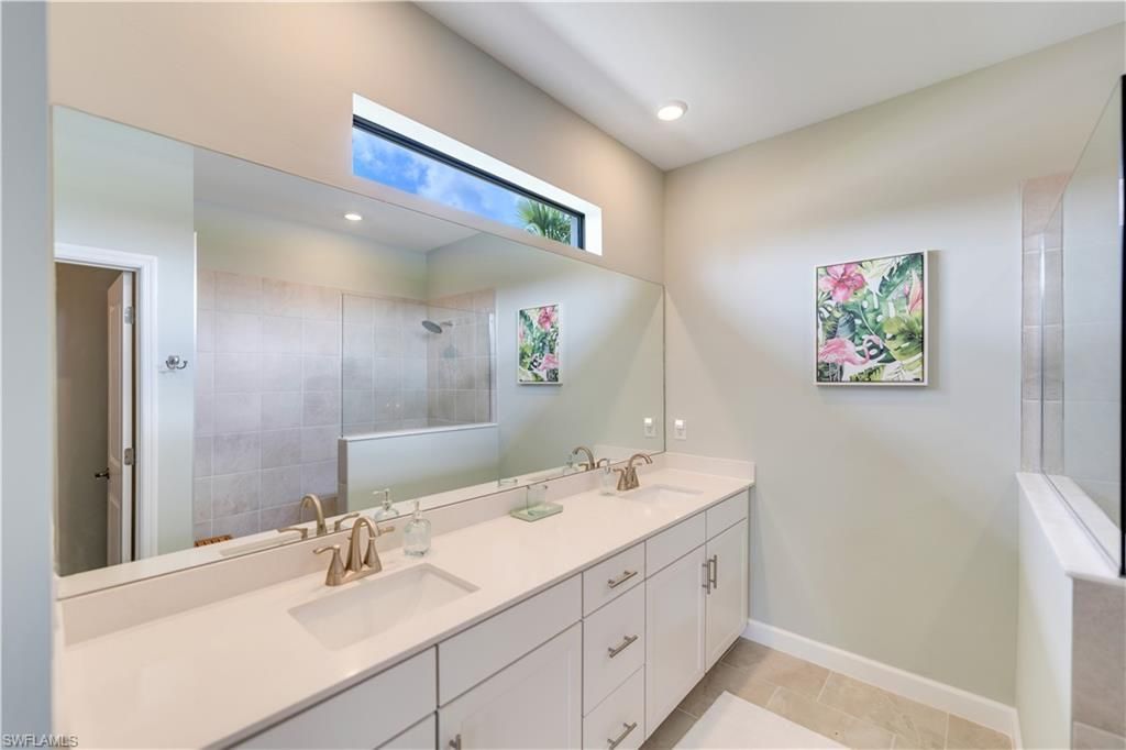 18546 Ives Dr, Estero, FL 33928 Photo