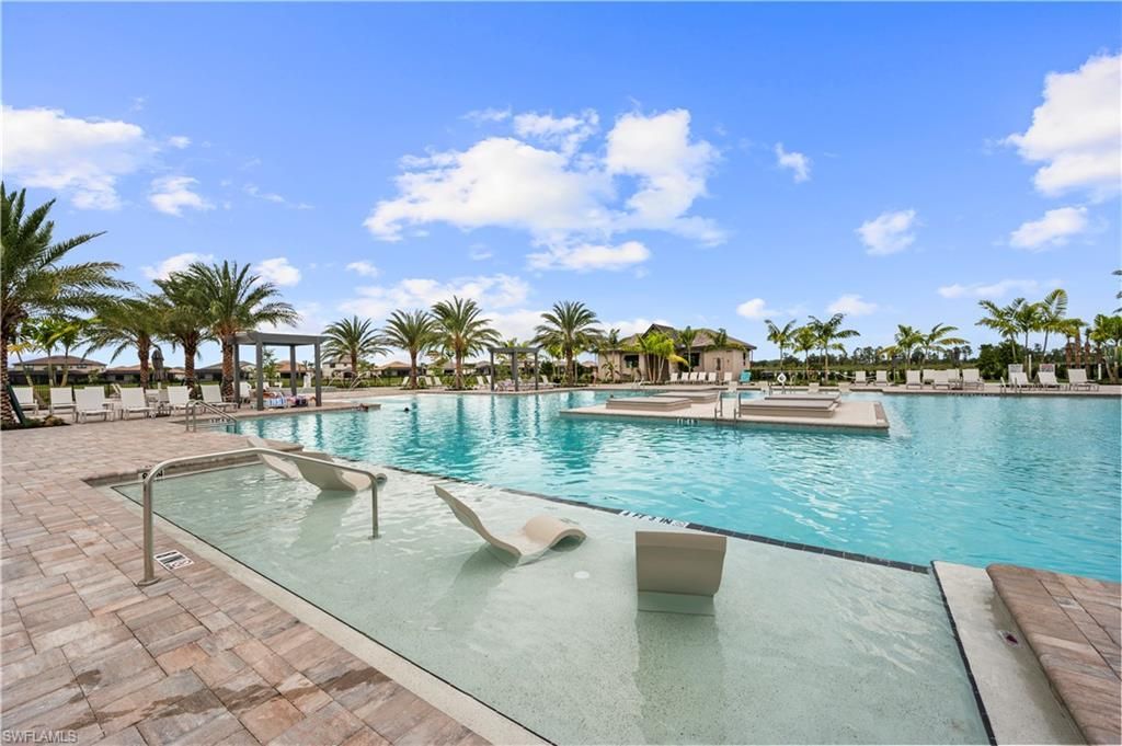 18546 Ives Dr, Estero, FL 33928 Photo