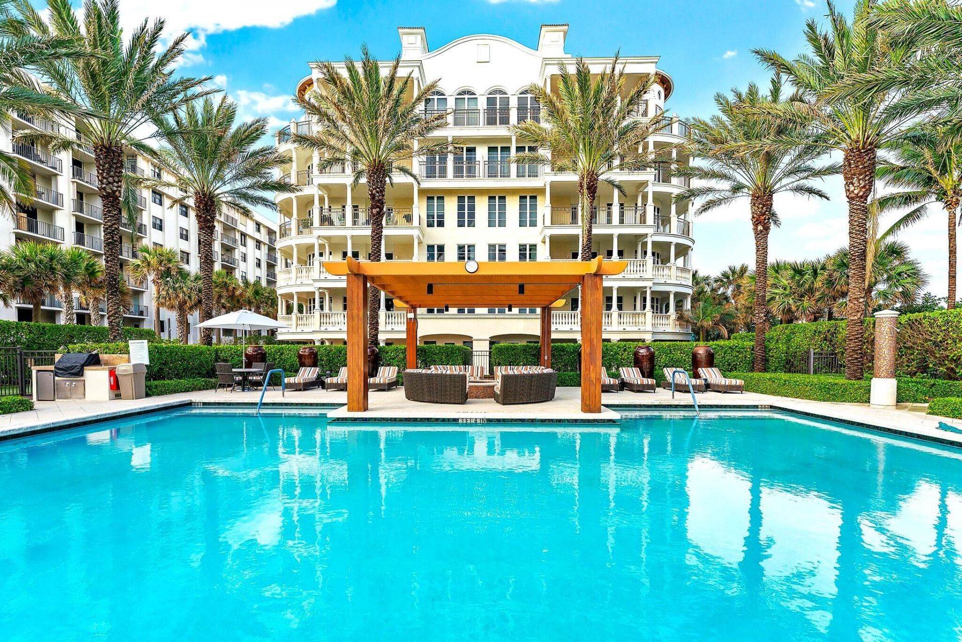 155 Ocean Avenue, Unit 502, Palm Beach Shores, FL 33404 Photo
