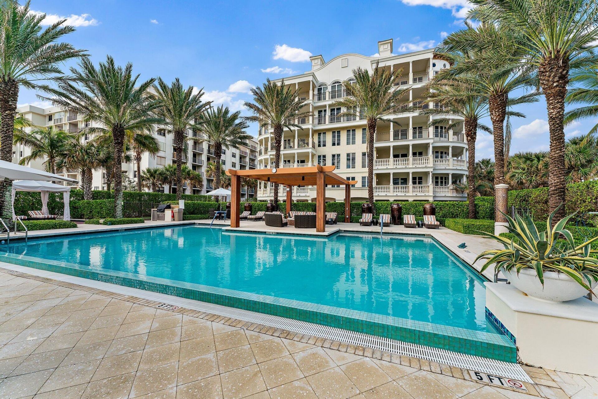 155 Ocean Avenue, Unit 502, Palm Beach Shores, FL 33404 Photo