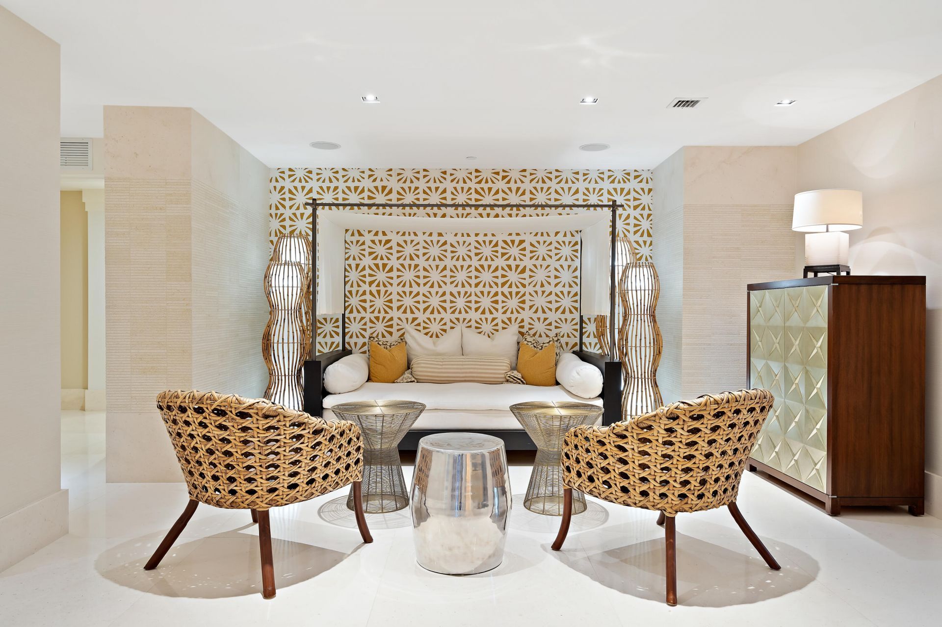 155 Ocean Avenue, Unit 502, Palm Beach Shores, FL 33404 Photo