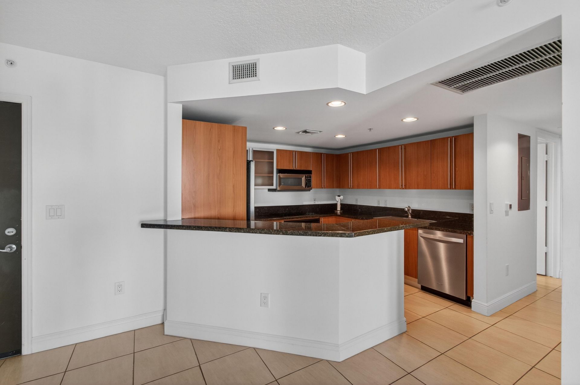 610 Clematis Street, Unit 433, West Palm Beach, FL 33401 Photo