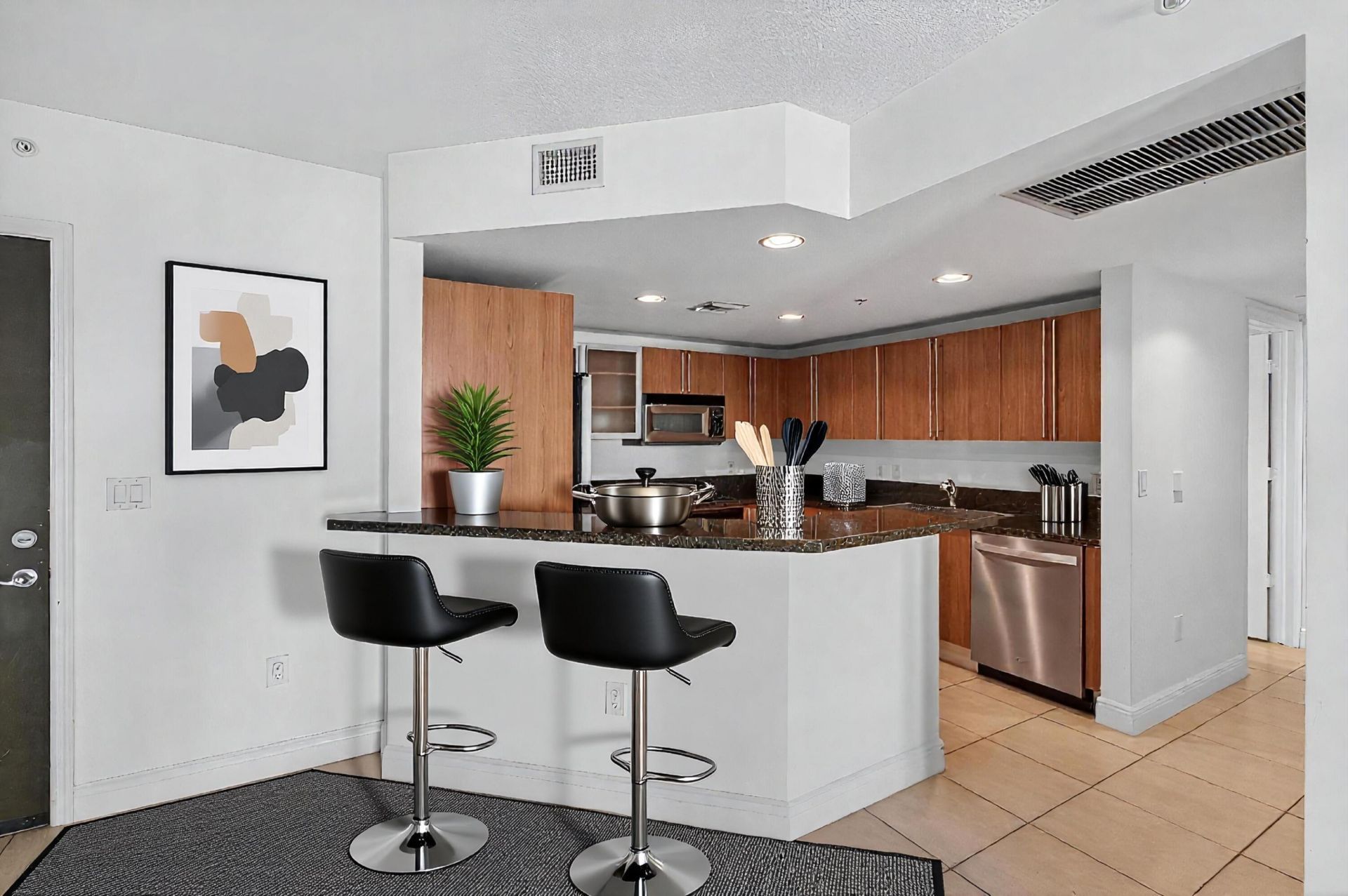 610 Clematis Street, Unit 433, West Palm Beach, FL 33401 Photo