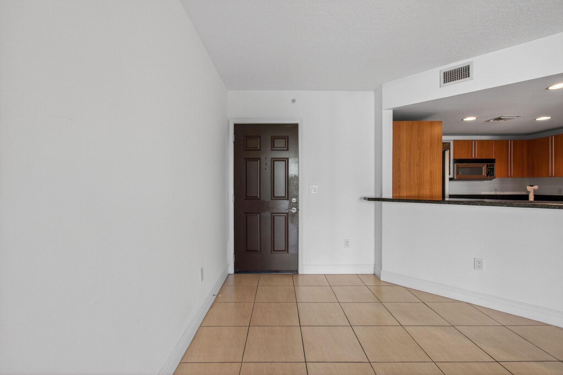 610 Clematis Street, Unit 433, West Palm Beach, FL 33401 Photo