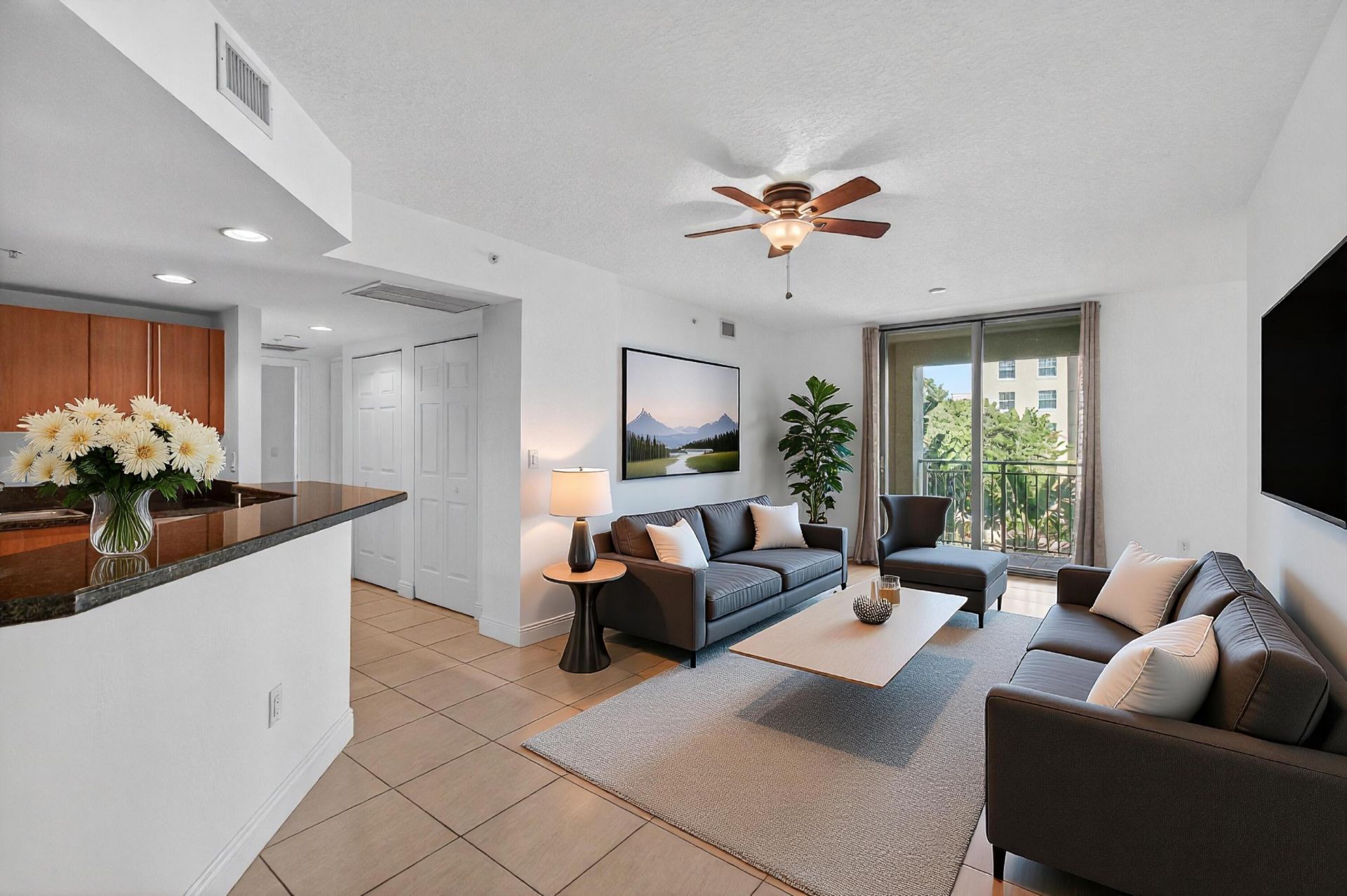 610 Clematis Street, Unit 433, West Palm Beach, FL 33401 Photo