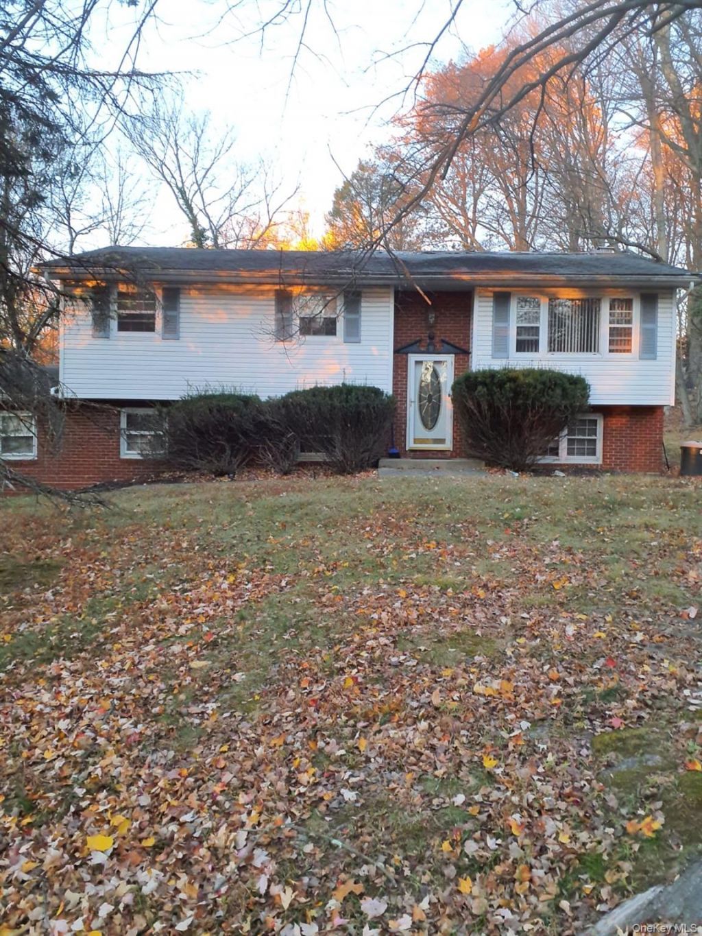 65 Laura Drive, Airmont, NY 10952 Main Photo