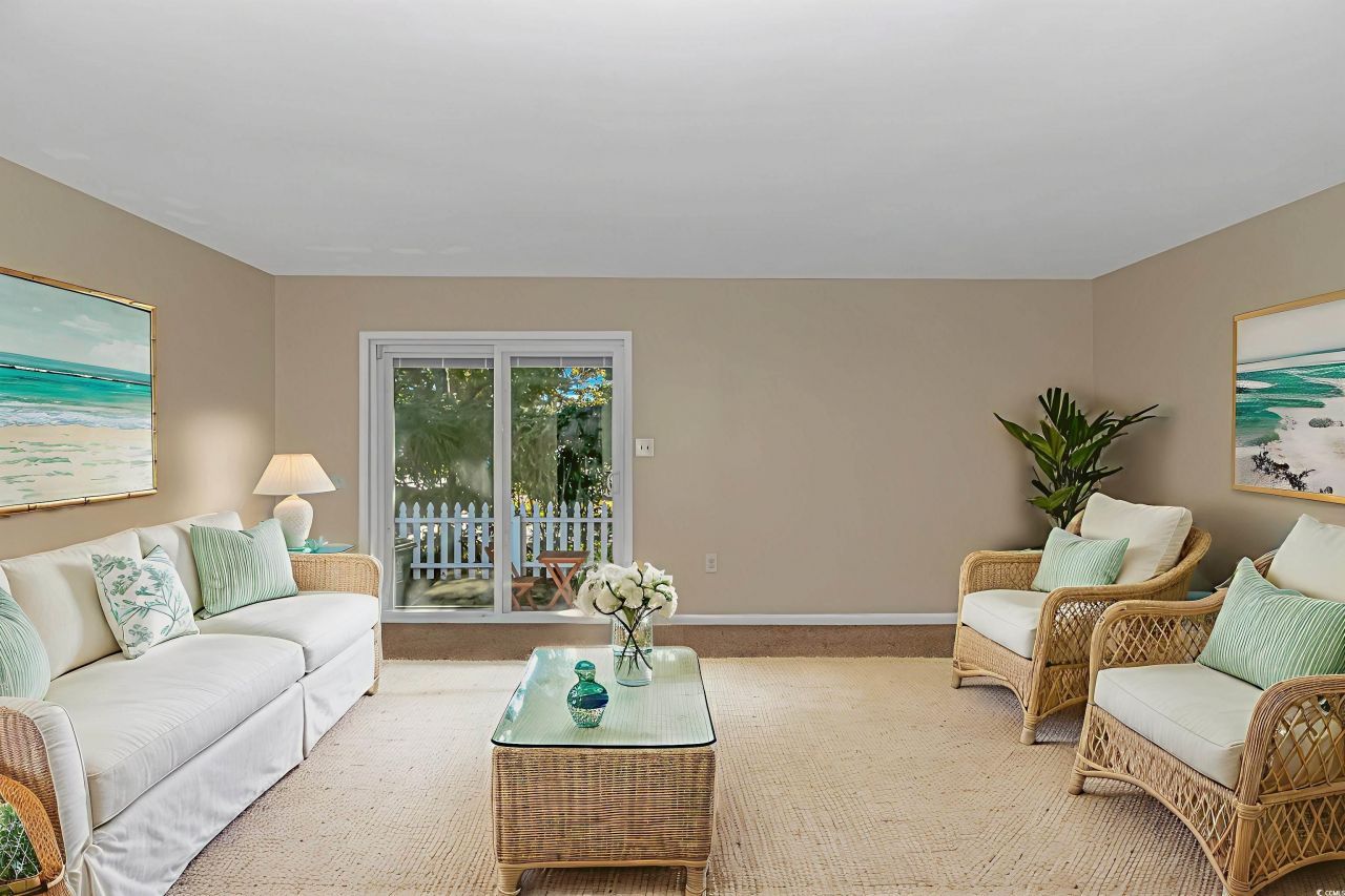 2701 Hillside Dr. S Photo 10