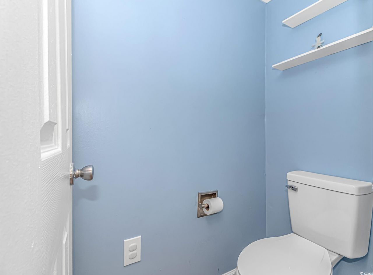 2701 Hillside Dr. S Photo 13