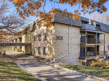 3431 Kent Street, Unit 813, Shoreview, MN 55126