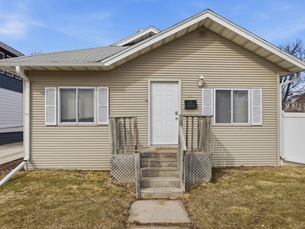 1001 9th Avenue N, Fargo, ND 58102