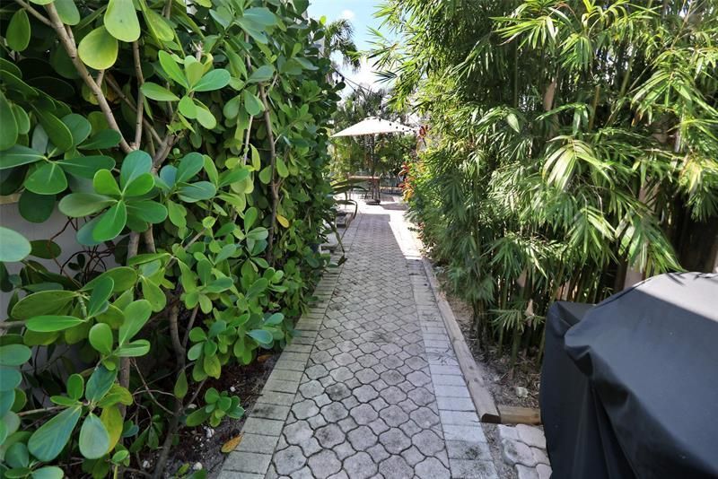 2625 E Gulfstream Lane, Fort Lauderdale, FL 33312 Photo