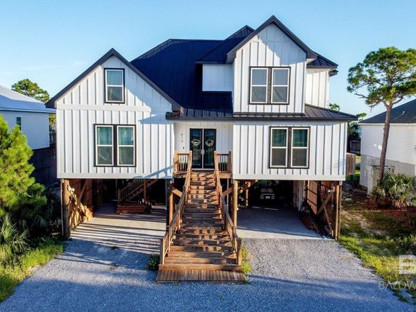 613 Hernando Place, Dauphin Island, AL 36528