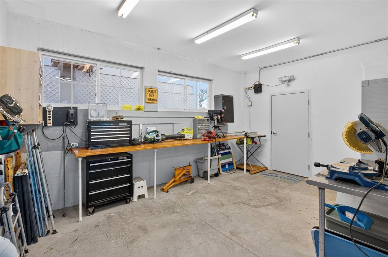 5659 Shore Boulevard S, Gulfport, FL 33707 Photo