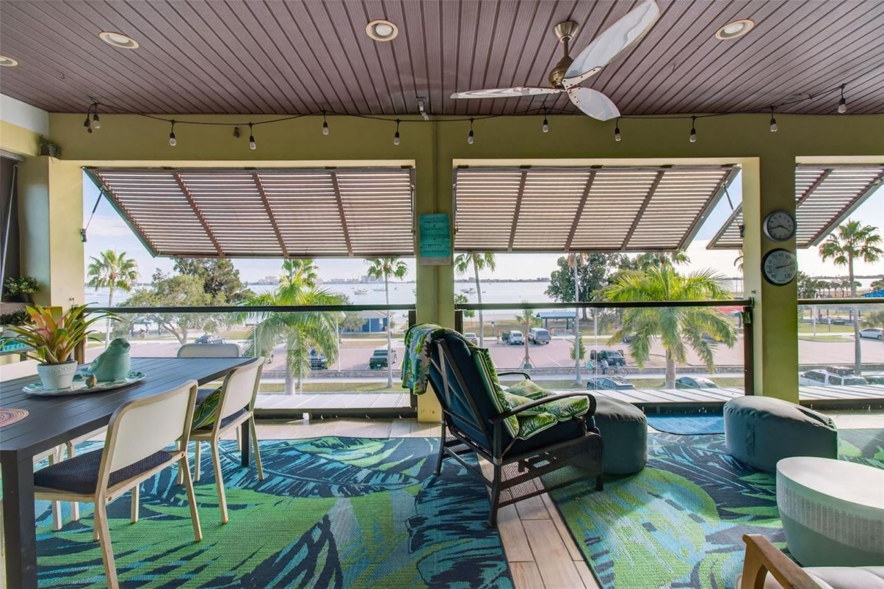 5659 Shore Boulevard S, Gulfport, FL 33707 Photo