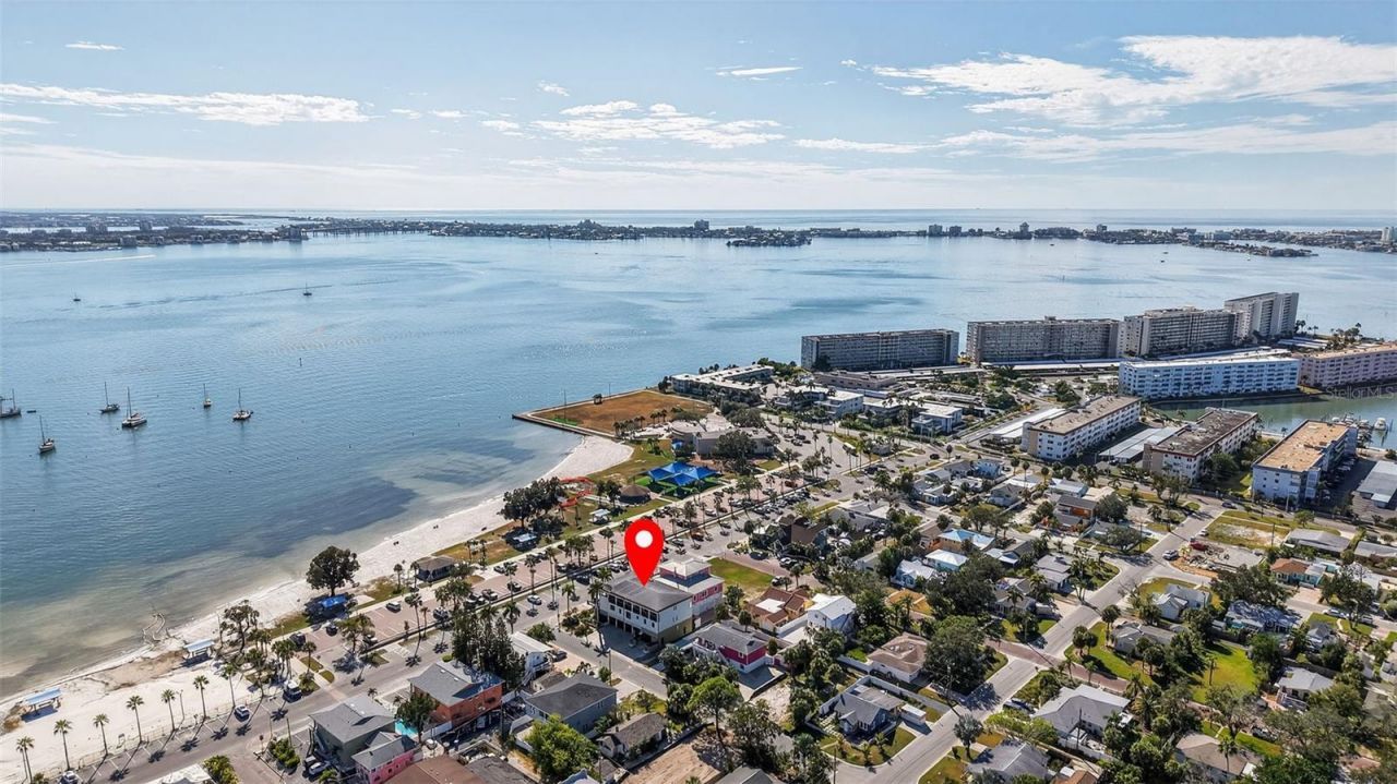 5659 Shore Boulevard S, Gulfport, FL 33707 Photo