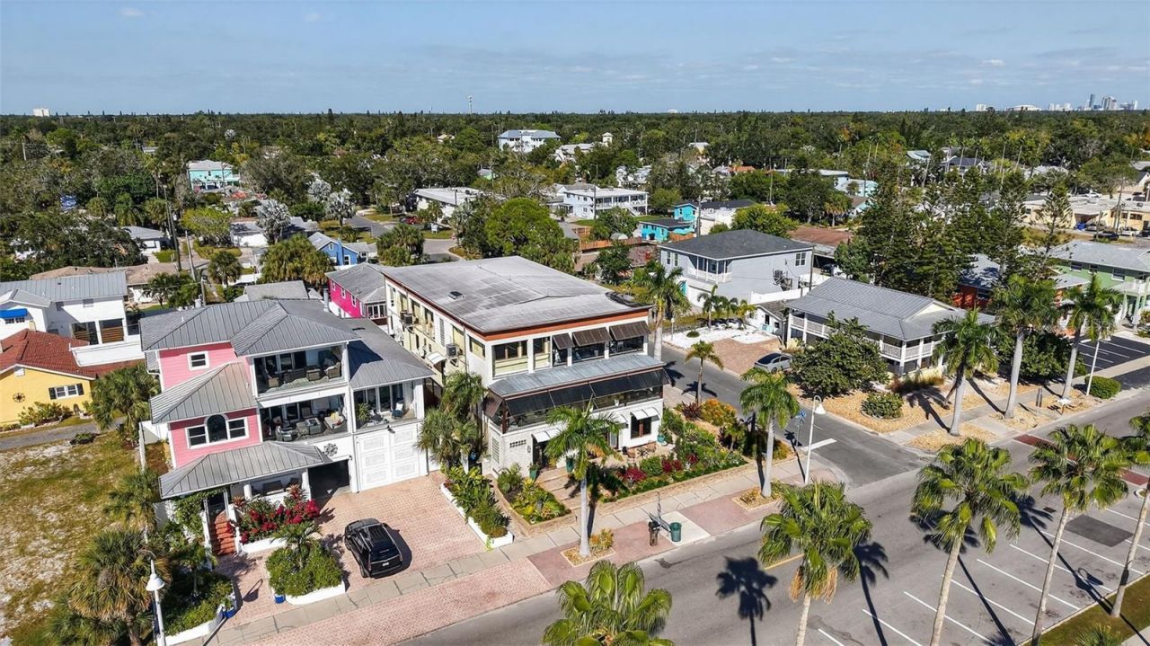 5659 Shore Boulevard S, Gulfport, FL 33707 Photo