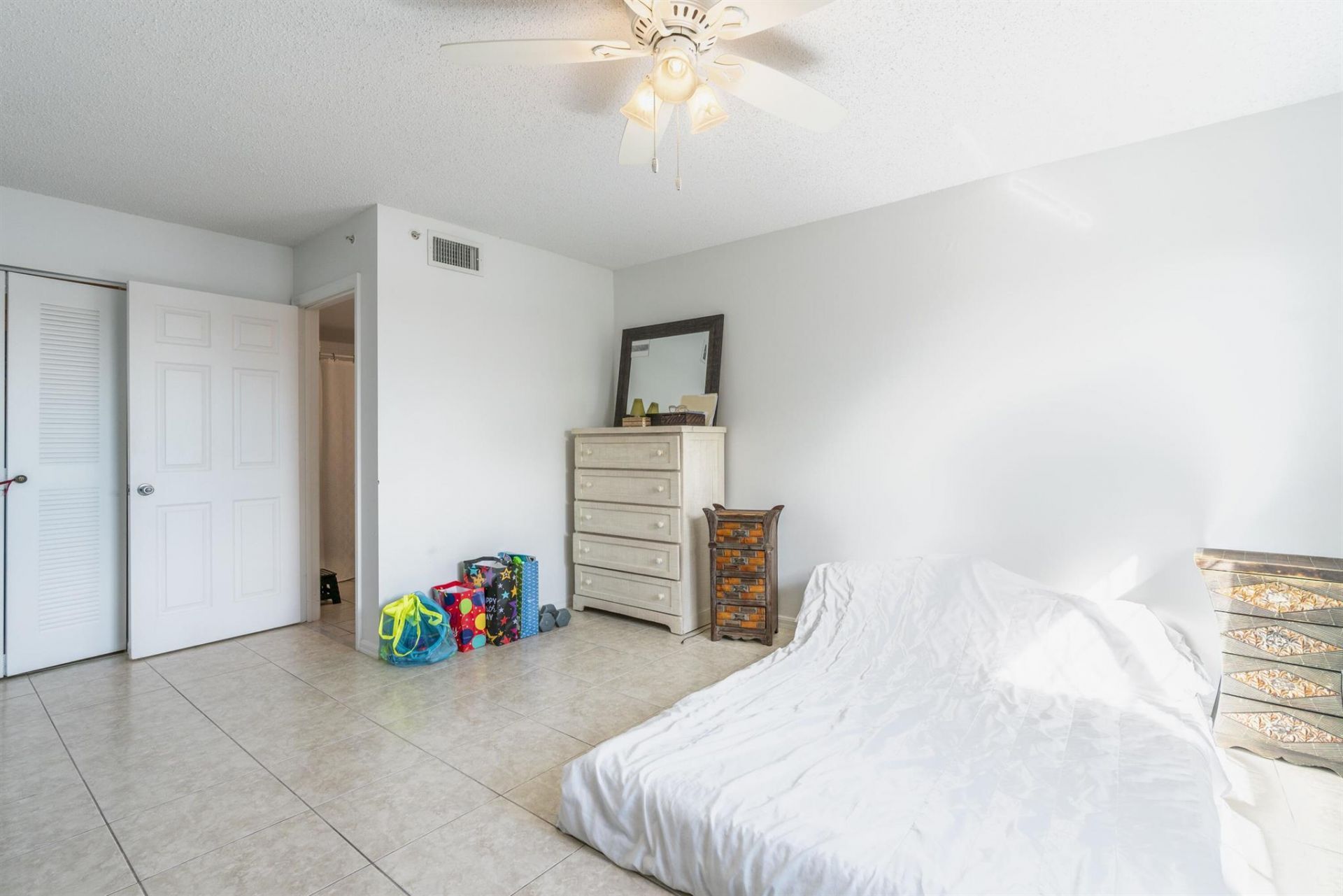 5031 Wiles Road, Unit 304, Coconut Creek, FL 33073 Photo