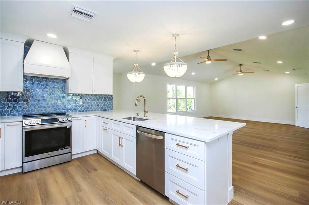 918 Kings Crown Dr, Sanibel, FL 33957 Photo