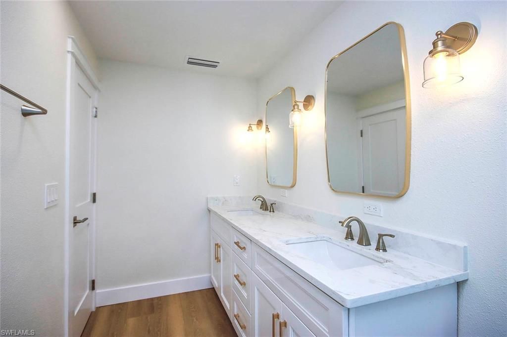 918 Kings Crown Dr, Sanibel, FL 33957 Photo
