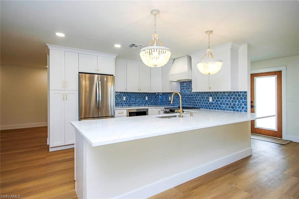 918 Kings Crown Dr, Sanibel, FL 33957 Photo