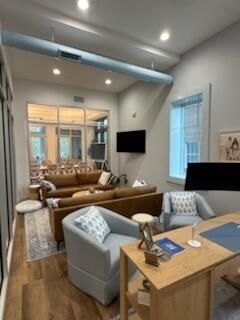 297 Seven Farms Drive Photo 5