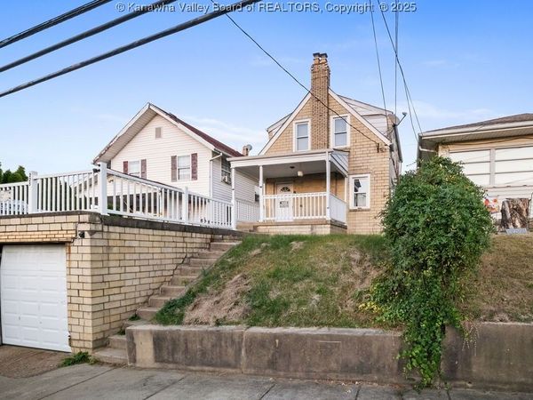 225 Central Avenue, South Charleston, WV 25303