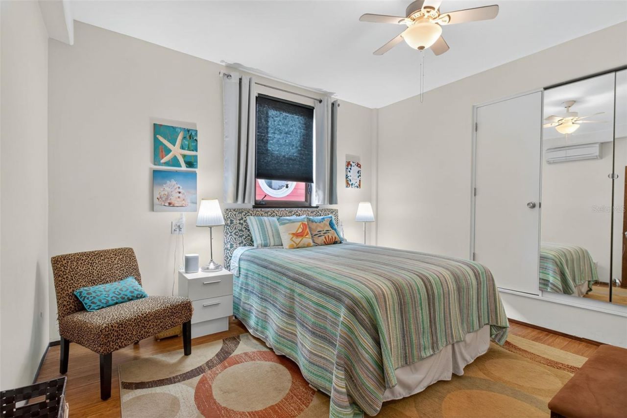 5659 Shore Boulevard S, Gulfport, FL 33707 Photo