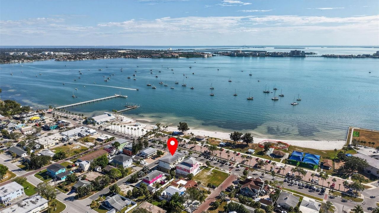 5659 Shore Boulevard S, Gulfport, FL 33707 Photo