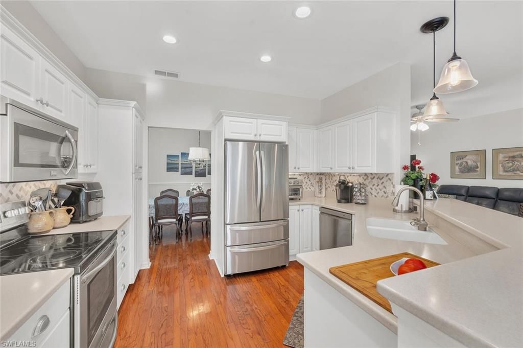 2165 Hawksridge Dr, Unit 1302, Naples, FL 34105 Photo