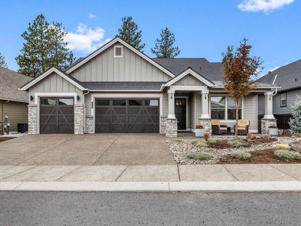 3043 NW Hidden Ridge Drive, Bend, OR 97703