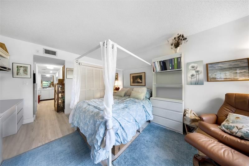 901 Cypress Grove Drive, Unit 203, Pompano Beach, FL 33069 Photo