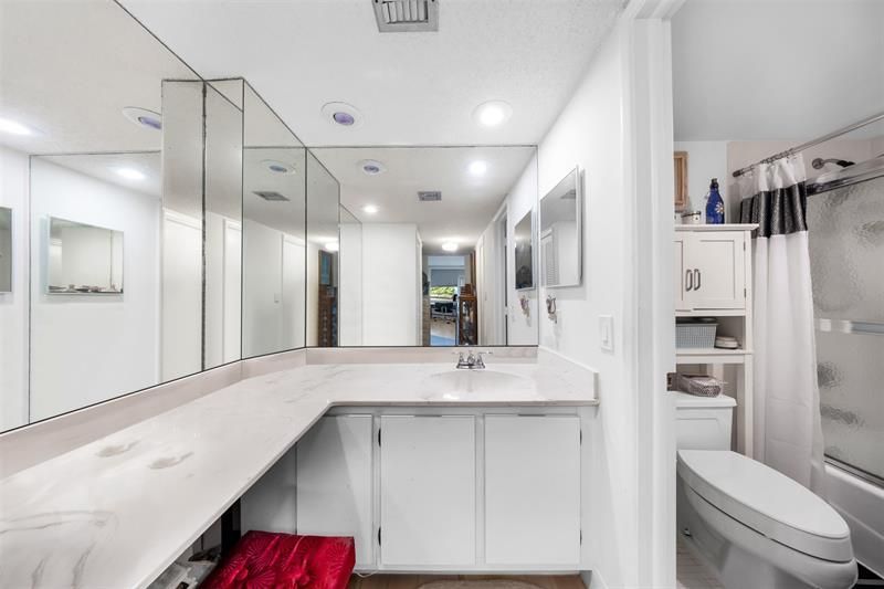 901 Cypress Grove Drive, Unit 203, Pompano Beach, FL 33069 Photo