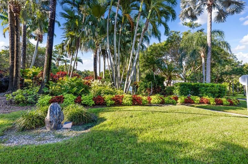 901 Cypress Grove Drive, Unit 203, Pompano Beach, FL 33069 Photo