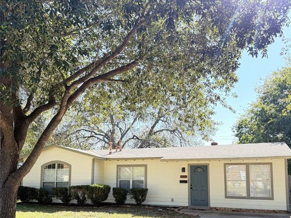 1403 Alcoa Ave, Rockdale, TX 76567