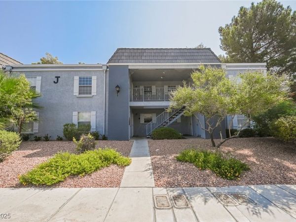 3823 S Maryland Parkway, Unit J7, Las Vegas, NV 89119