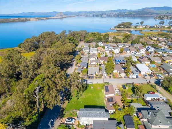 305 Henrietta Avenue, Los Osos, CA 93402