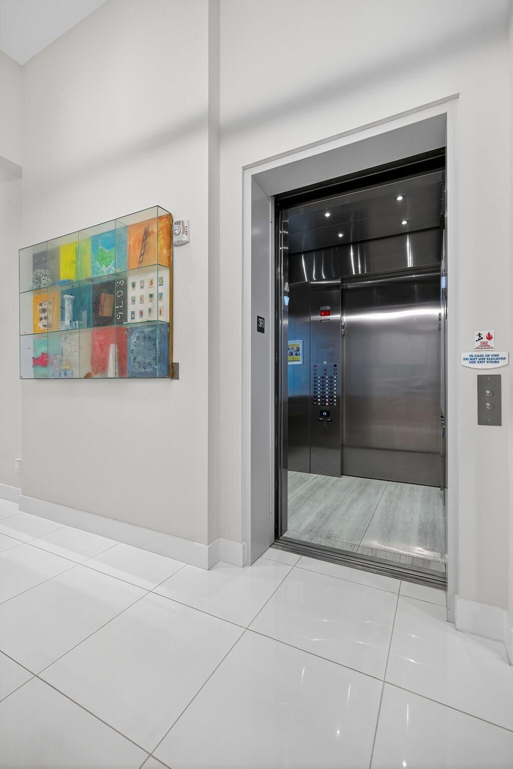 2 Water Club Way, Unit 301, North Palm Beach, FL 33408 Photo