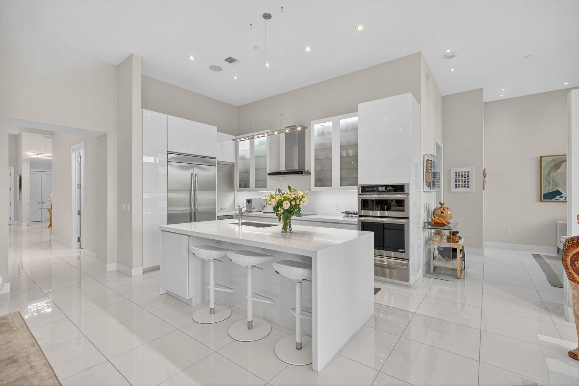 2 Water Club Way, Unit 301, North Palm Beach, FL 33408 Photo