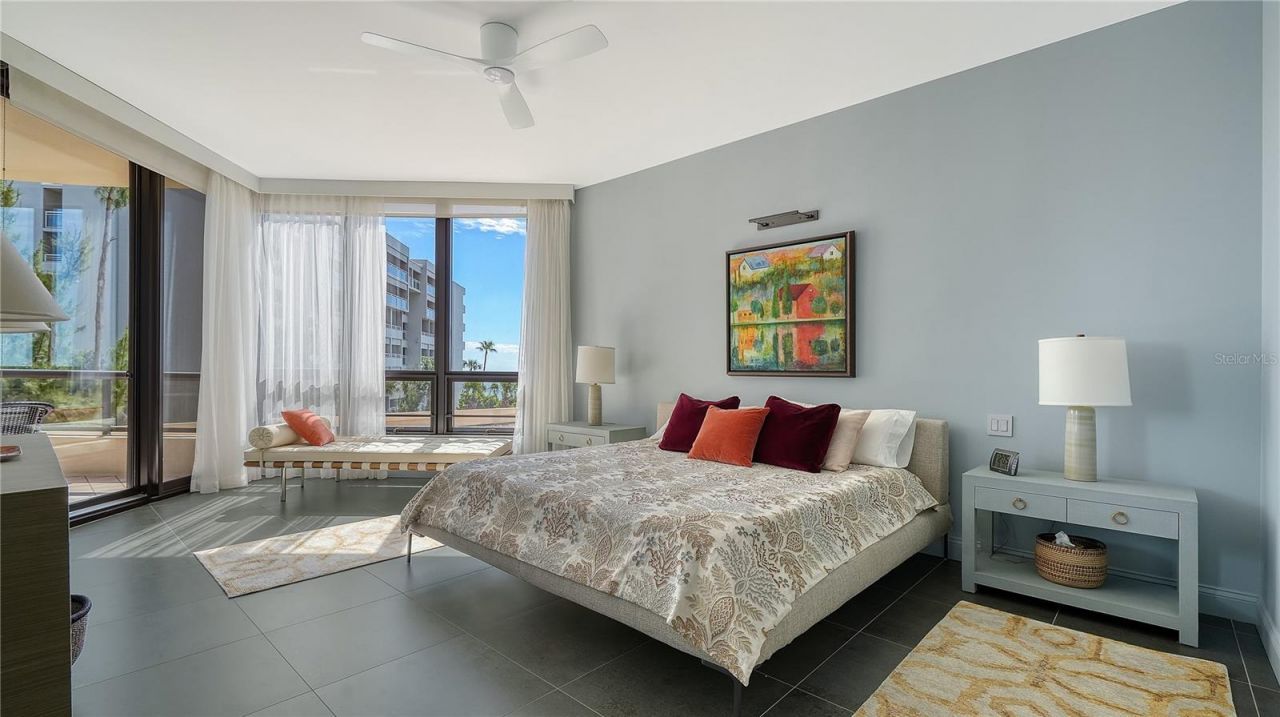 415 L Ambiance Drive, Unit B202, Longboat Key, FL 34228 Photo