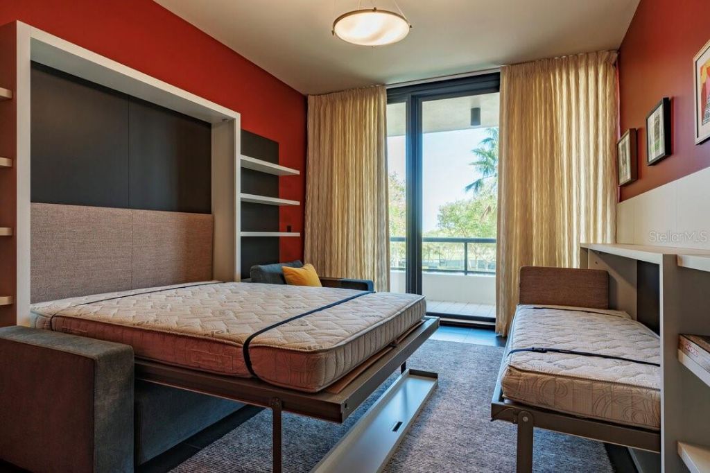 415 L Ambiance Drive, Unit B202, Longboat Key, FL 34228 Photo