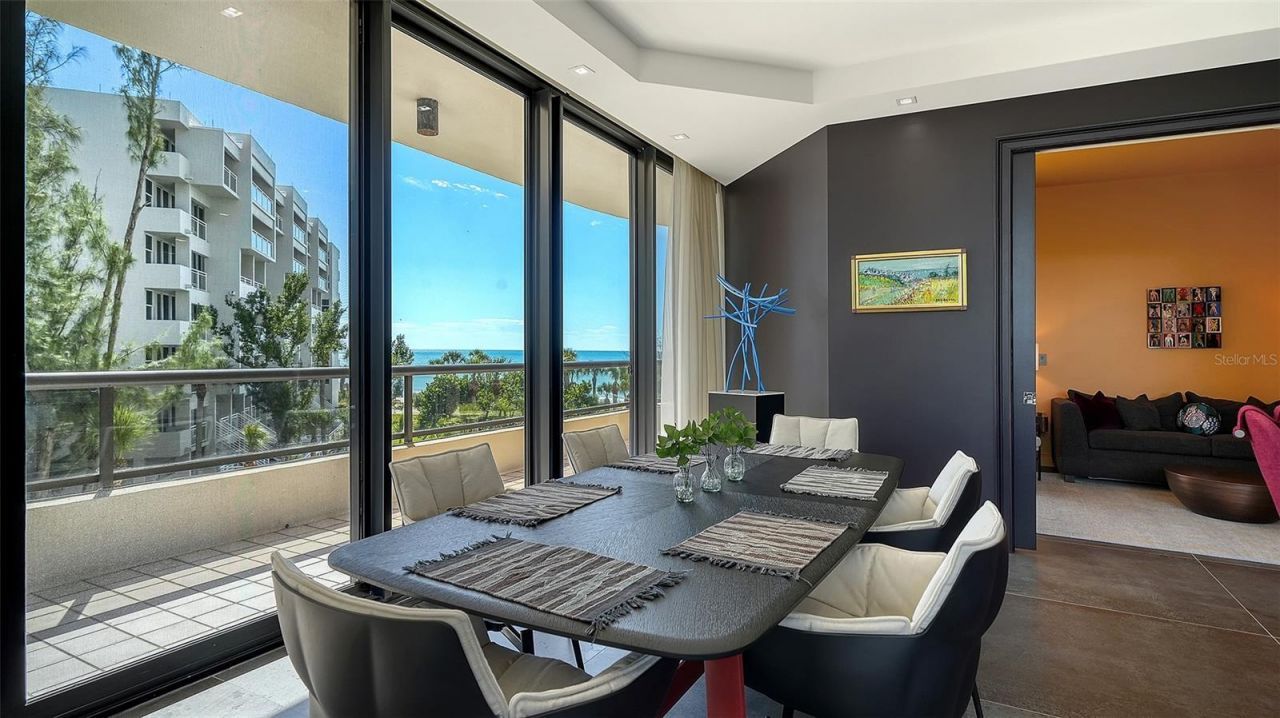 415 L Ambiance Drive, Unit B202, Longboat Key, FL 34228 Photo