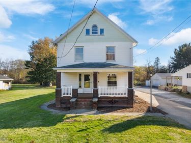 4034 Broadway Avenue NE, Louisville, OH 44641