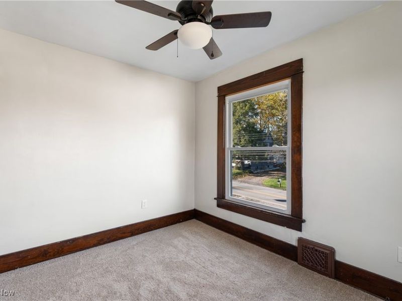 4034 Broadway Avenue NE, Louisville, OH 44641 Photo 24