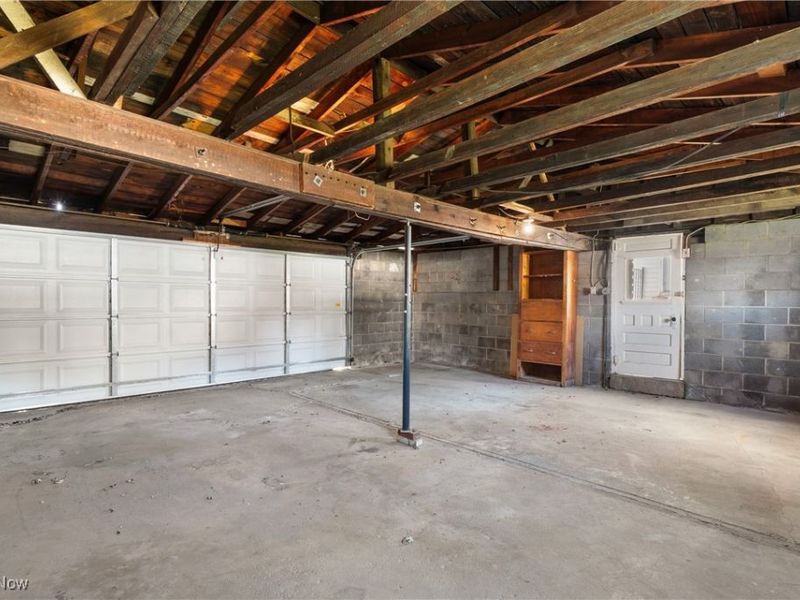 4034 Broadway Avenue NE, Louisville, OH 44641 Photo 32